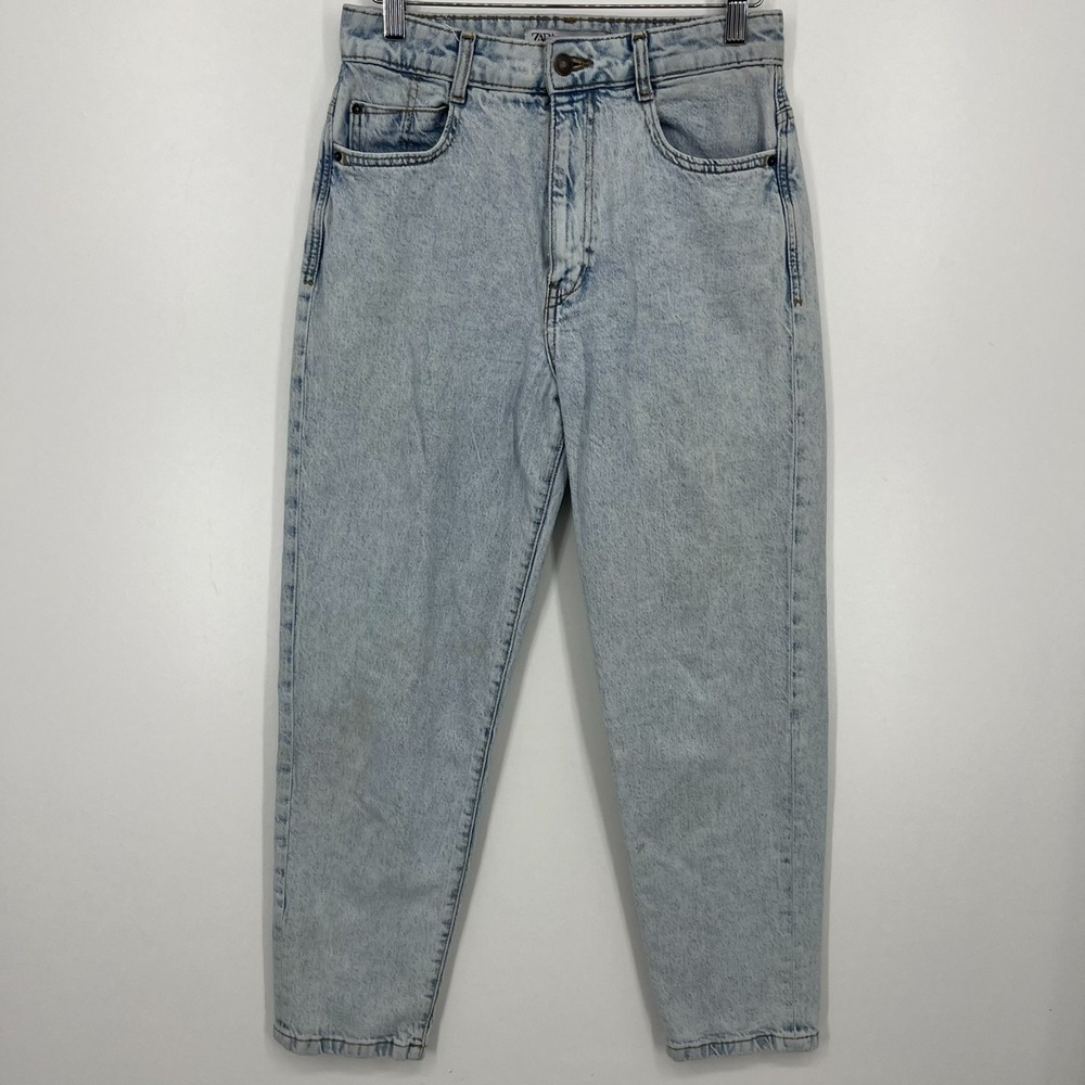 Zara Jeans Women's Size 6 Blue Light Wash High‎ Rise Mom Straight